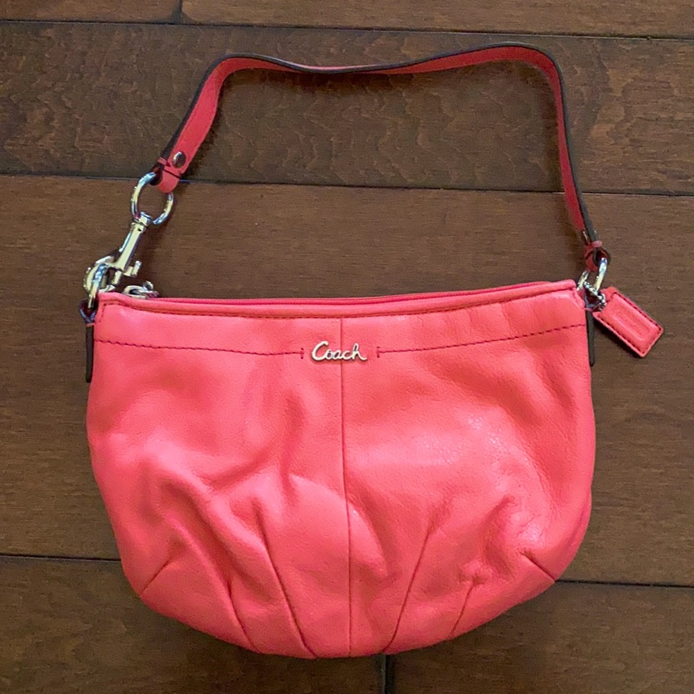 Small Coach Wristlet/purse